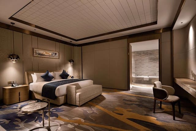 Executive Suite, 1 King Bed, Non Smoking (Presidential Suite)