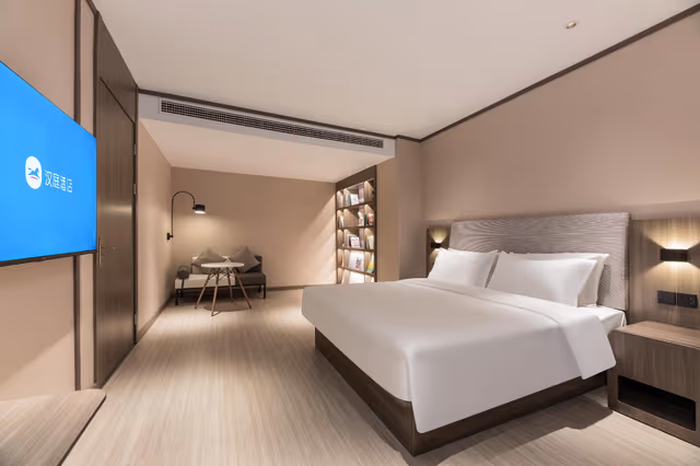 Huazhu - Family Room