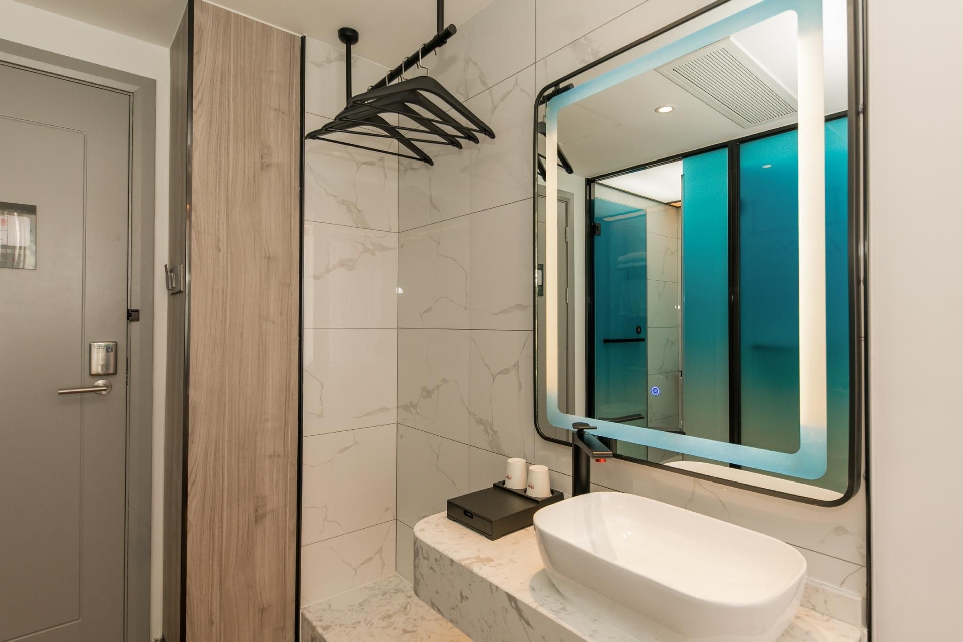 Elan Inn Jingpin Xiamen Jimei Xuechun Metro Station3