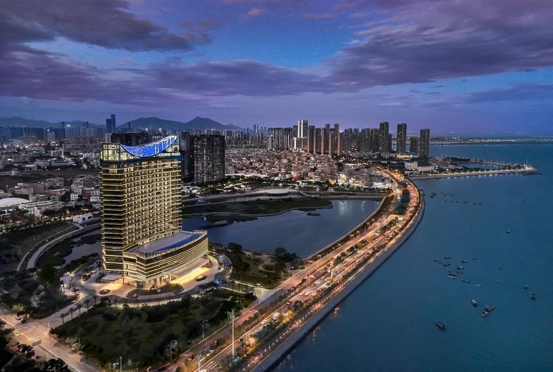 Crowne Plaza Xiamen Jimei Crowne Plaza Xiamen Jimei