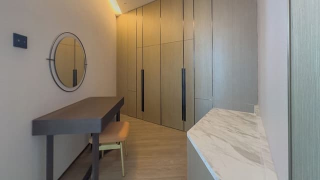 Suite, 1 Bedroom, Lake View (Study Area)