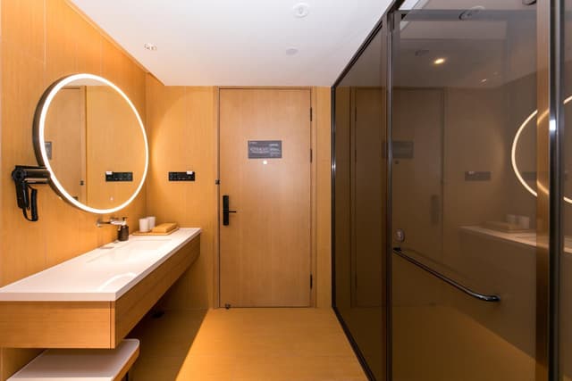 Huazhu - Superior BedRoom