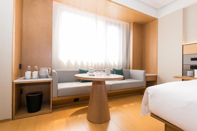 Huazhu - Superior BedRoom