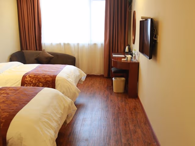 Twin Room(with Window)
