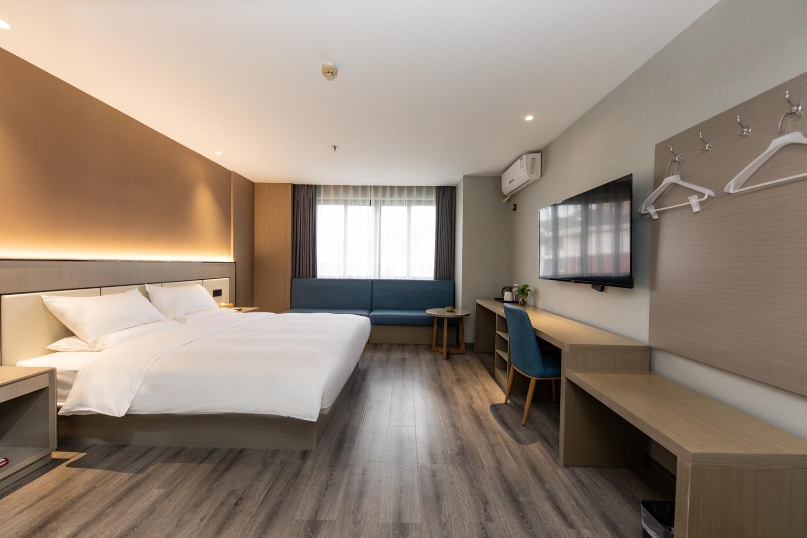เอลานอินน์ โจวซาน ตงกั่ง ไคหง พลาซา (Elan Inn Zhoushan Donggang Kaihong Plaza)1