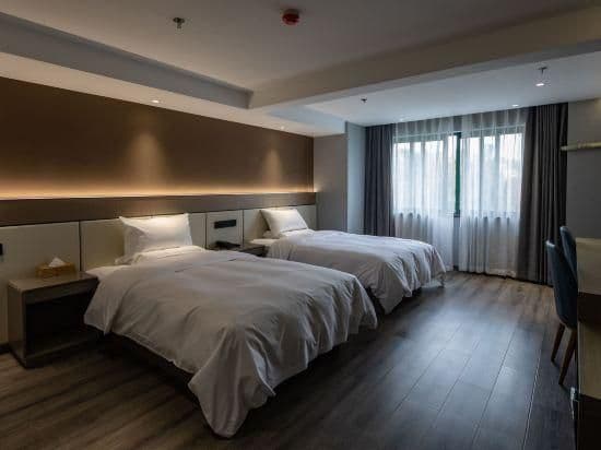 Superior Room (2 beds)