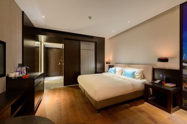 Big Room