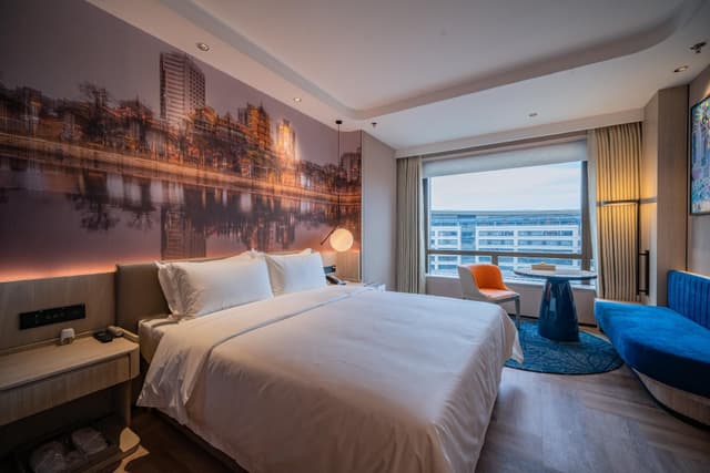 Superior King Room