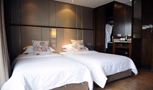 Superior Twin Bed