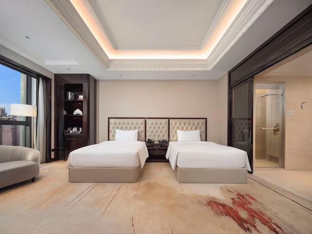 Crown Deluxe Twin Room