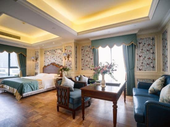 Boutique Mini Room (Double Bed) (Fridge)