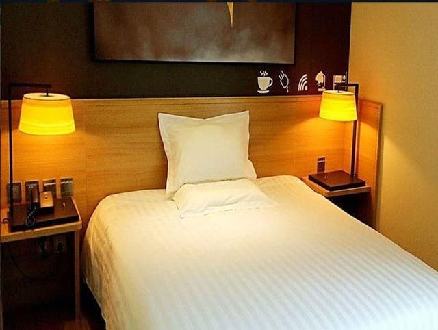 IU Compact U - Exquisite Bed Room
