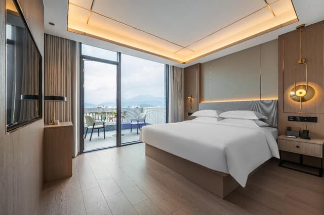 Dossen - Deluxe Bed Room