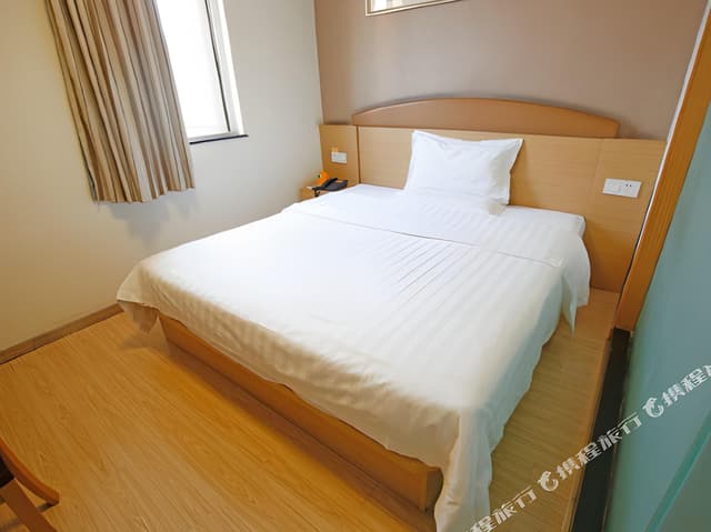 Select Bed Room