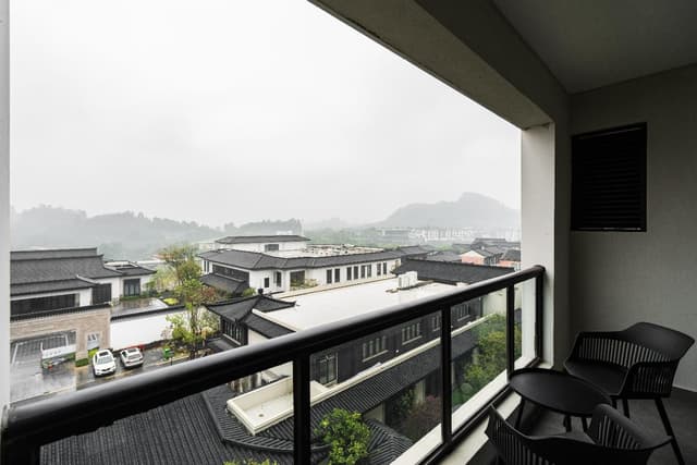 Dossen - Deluxe Garden View 1 Bed Room with Terrace