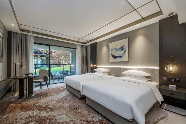 Dossen - Superior Courtyard Twin Room