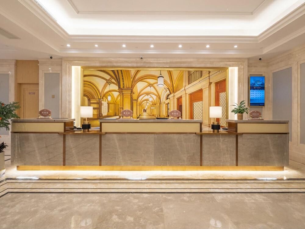 โรงแรมเวียนนา 5.0 จางโจว ฟู่หลงเฉิง (Vienna Hotel 5.0 Zhangzhou Fulongcheng)3
