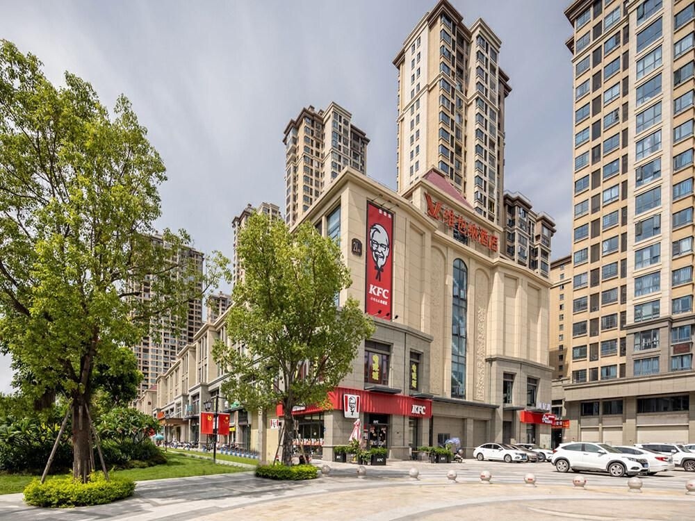 โรงแรมเวียนนา 5.0 จางโจว ฟู่หลงเฉิง (Vienna Hotel 5.0 Zhangzhou Fulongcheng)0