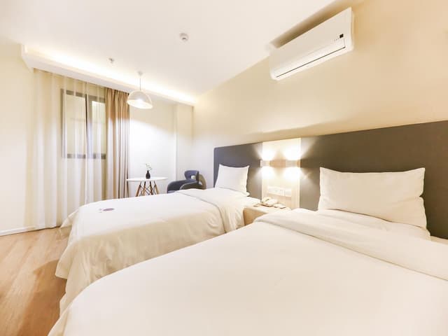 Huazhu - Twin Room A