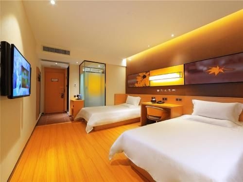 โรงแรม IU สวนสาธารณะไห่ปิน จ่านเจียง ซีวิว คอร์ริดอร์ (IU Hotel Zhanjiang Haibin Park Seaview Corridor)1