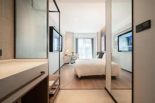 Atour - Elegant Room