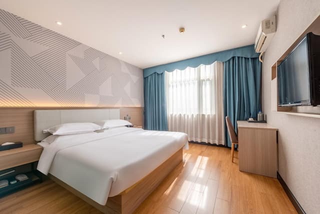 Dossen - Deluxe Bed Room