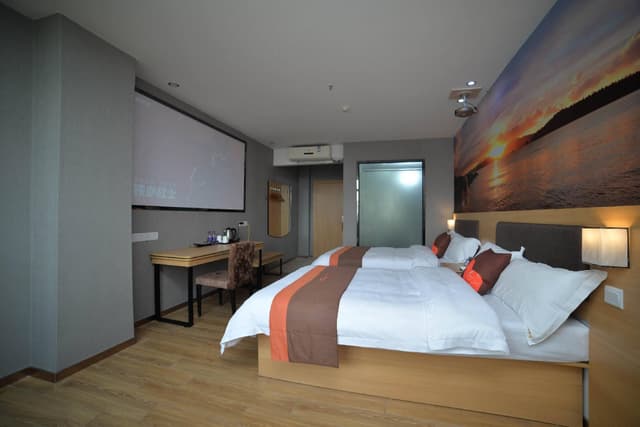 Movie Standrard Room