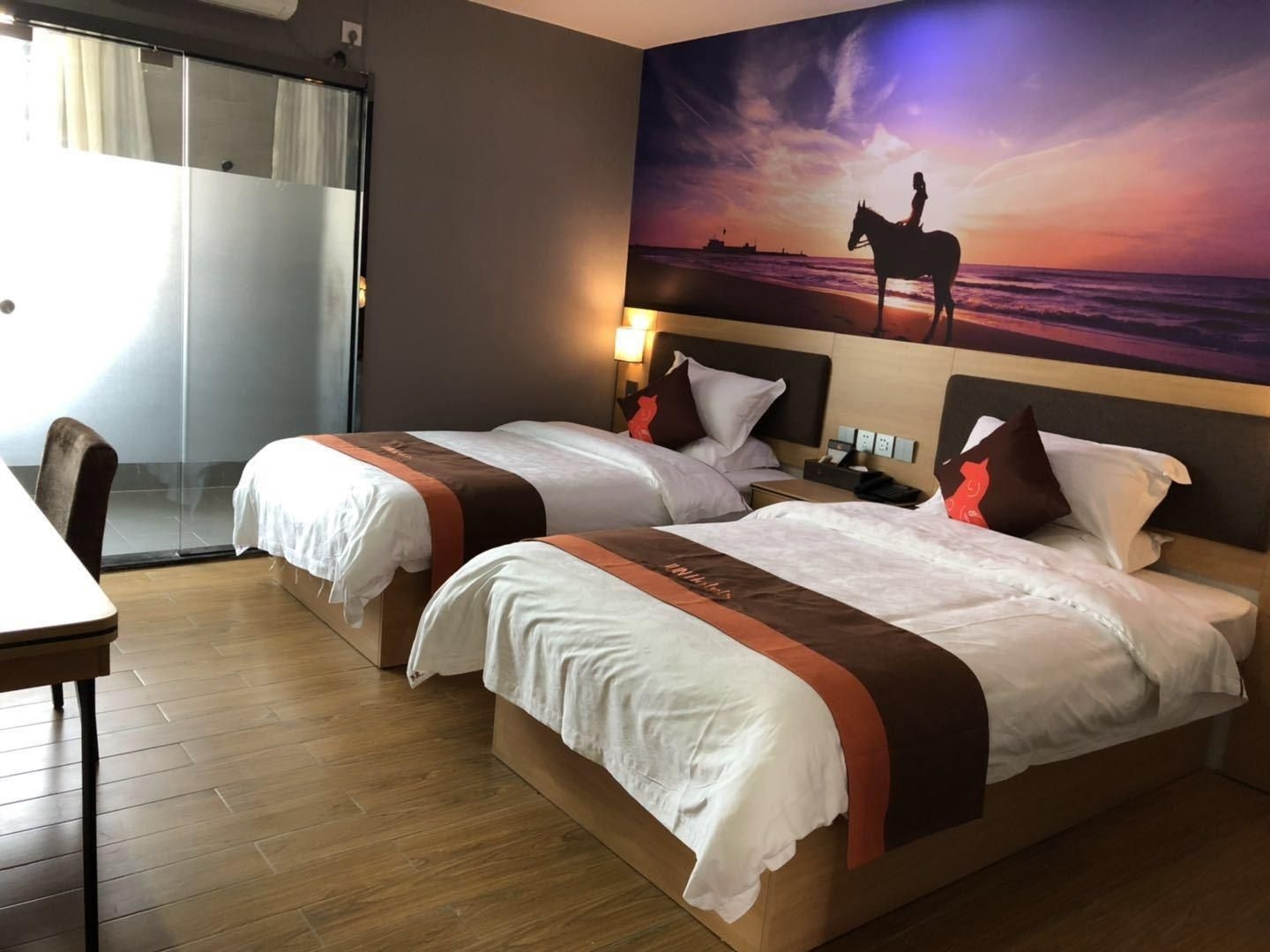 จุน กวางตุ้ง จ้านเจียง ซุยซี เคาน์ตี้ ฉวนเฟิง สแควร์ (Jun Hotel Guangdong Zhanjiang Suixi County Quanfeng Square)1