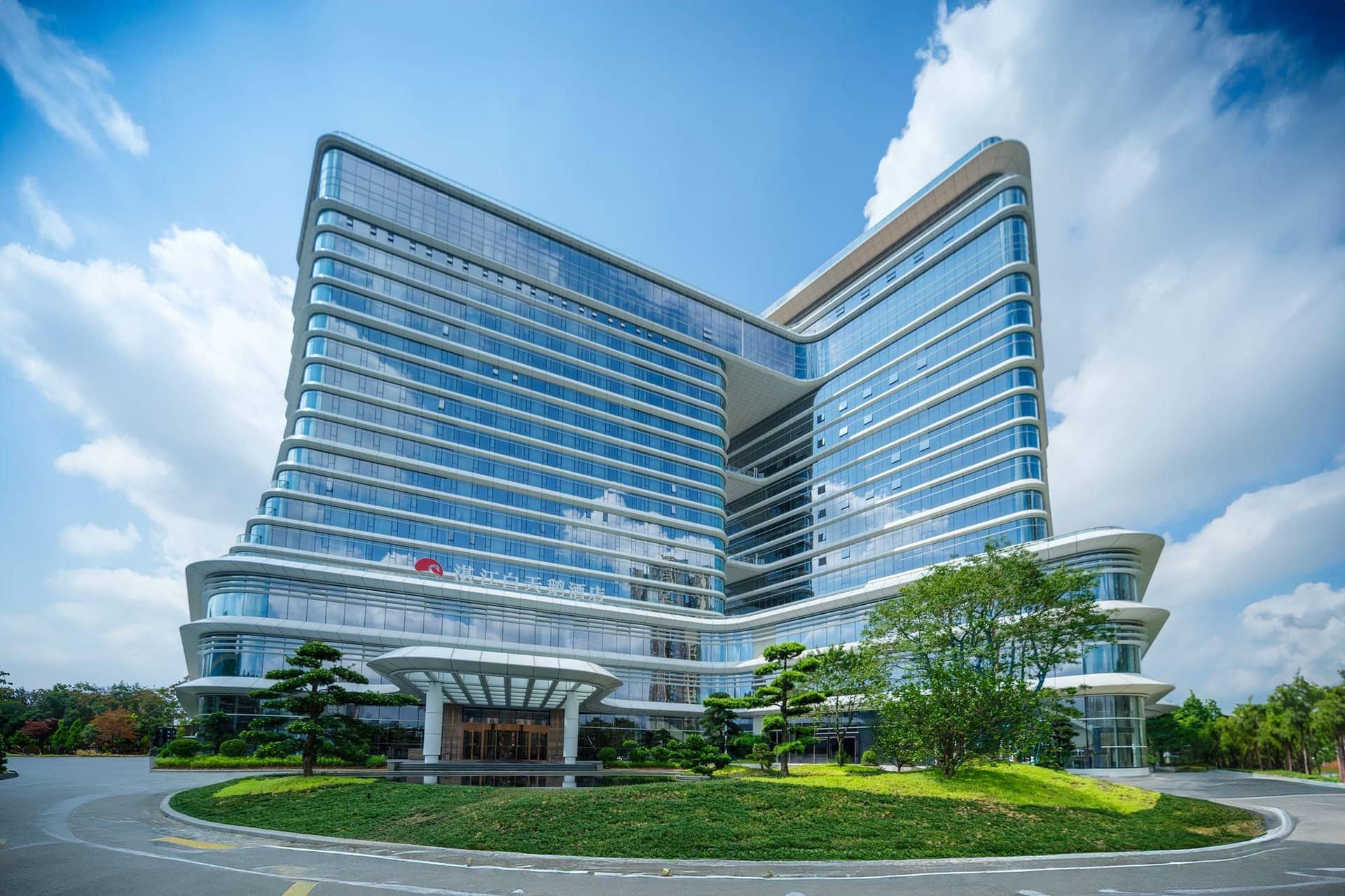 โรงแรมไวท์สวอน จ้านเจียง โรงแรมไวท์สวอน จ้านเจียง
