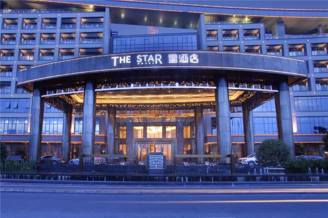โรงแรมเดอะสตาร์ จ้าวชิงสตาร์ โรงแรมเดอะสตาร์ จ้าวชิงสตาร์