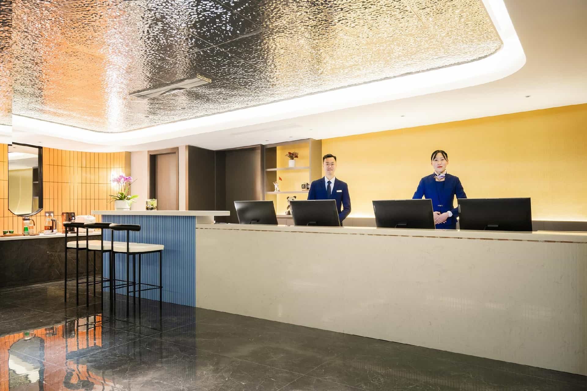 R Royalss Hotel Chengdu Chunxi Road Taikoo Li R Royalss Hotel Chengdu Chunxi Road Taikoo Li