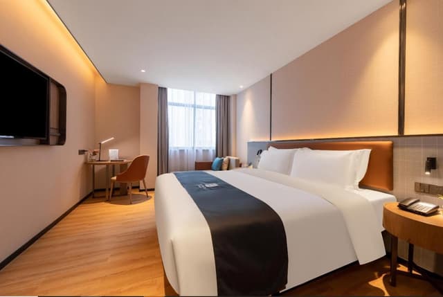 Dossen - Deluxe Cinema 1 Bed Room