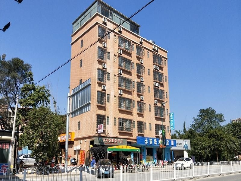 เฉิงเขอ โฮเต็ล กวางตุ้ง จ้าวชิง ซือหุยดิสตริก หุยหลินโร้ด (Chengke Hotel Guangdong Zhaoqing Sihui District Huilin Road)0