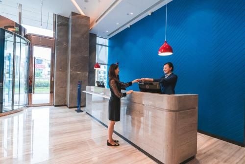 ฮอลิเดย์ อินน์ เอ็กซ์เพรส เผิงโจว ดาวน์ทาวน์ (Holiday Inn Express Pengzhou Downtown)4