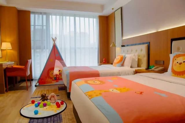 Family Twin Room with Extra Bed