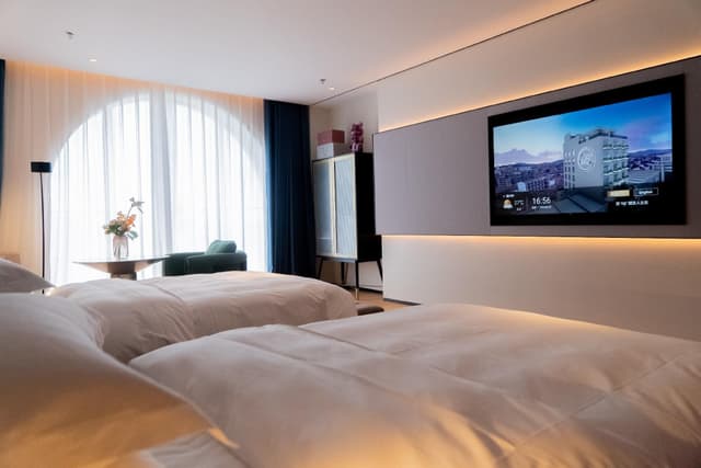 Deluxe Twin Room