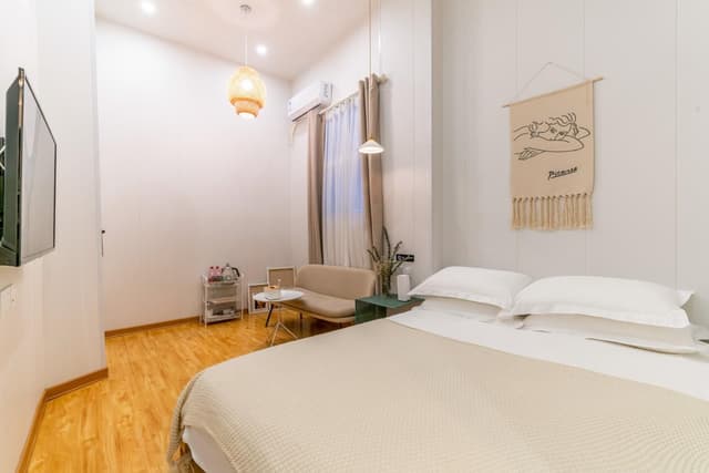 Lvyue - Chuxin One Bed Room