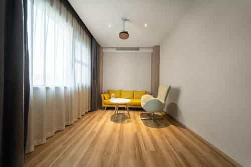 Atour X Hotel Chengdu Xipu Tianhe SouthWest JiaoTong University Atour X Hotel Chengdu Xipu Tianhe SouthWest JiaoTong University