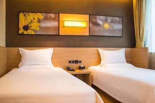 IU Compact U - Comfort Twin Room