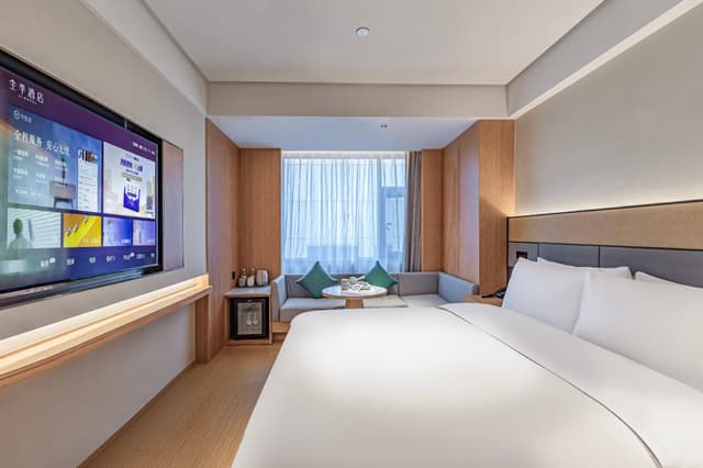 Huazhu - Business Bed Room