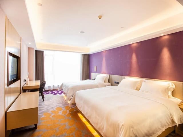 Deluxe Family Room