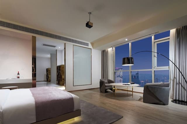 Superior Double Room, City View
