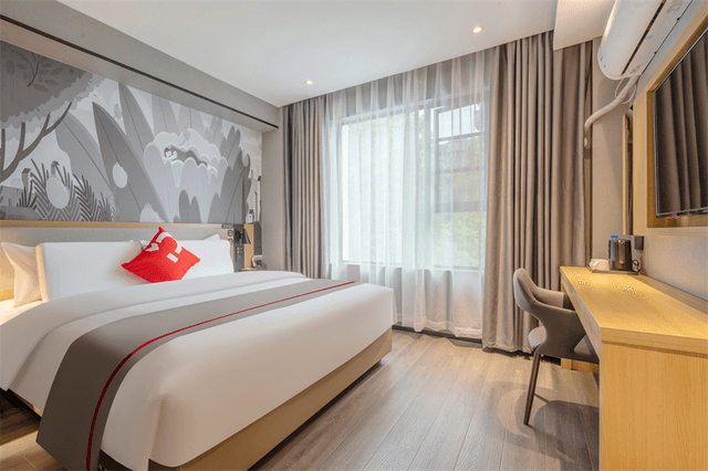 Standand Queen Room