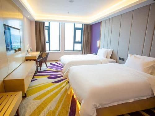 Twin Deluxe Room