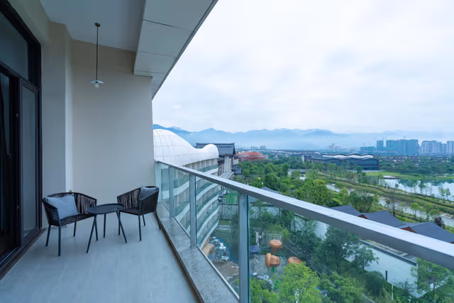 Huazhu - Executive Suite