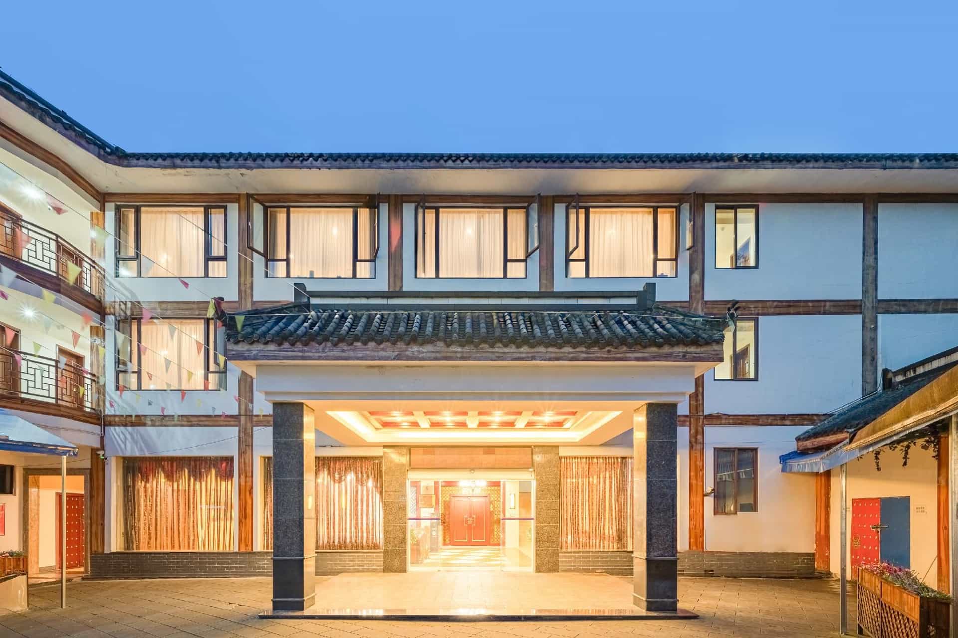 Care U Well Hotel Emeishan Wanxianglou Care U Well Hotel Emeishan Wanxianglou