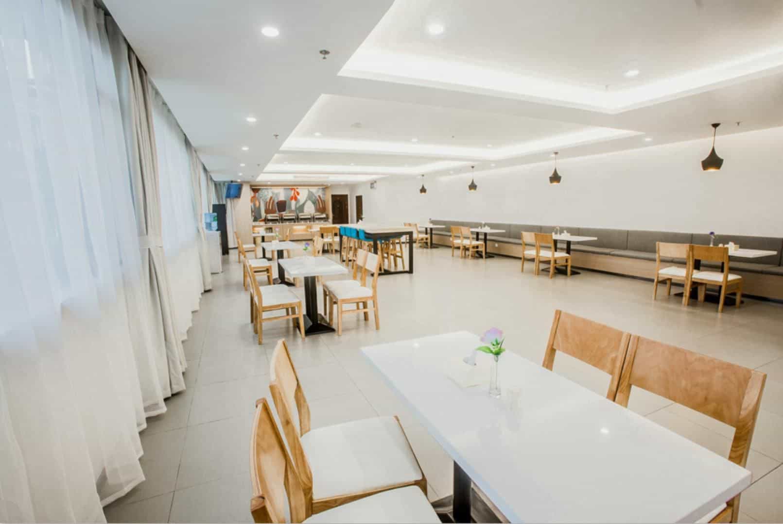 Hanting Hotel Yibin High Gaoke Station Hanting Hotel Yibin High Gaoke Station
