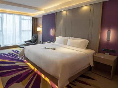 Lavande Hotel - Yibin University Town Convention and Exhibition Center Lavande Hotel - Yibin University Town Convention and Exhibition Center