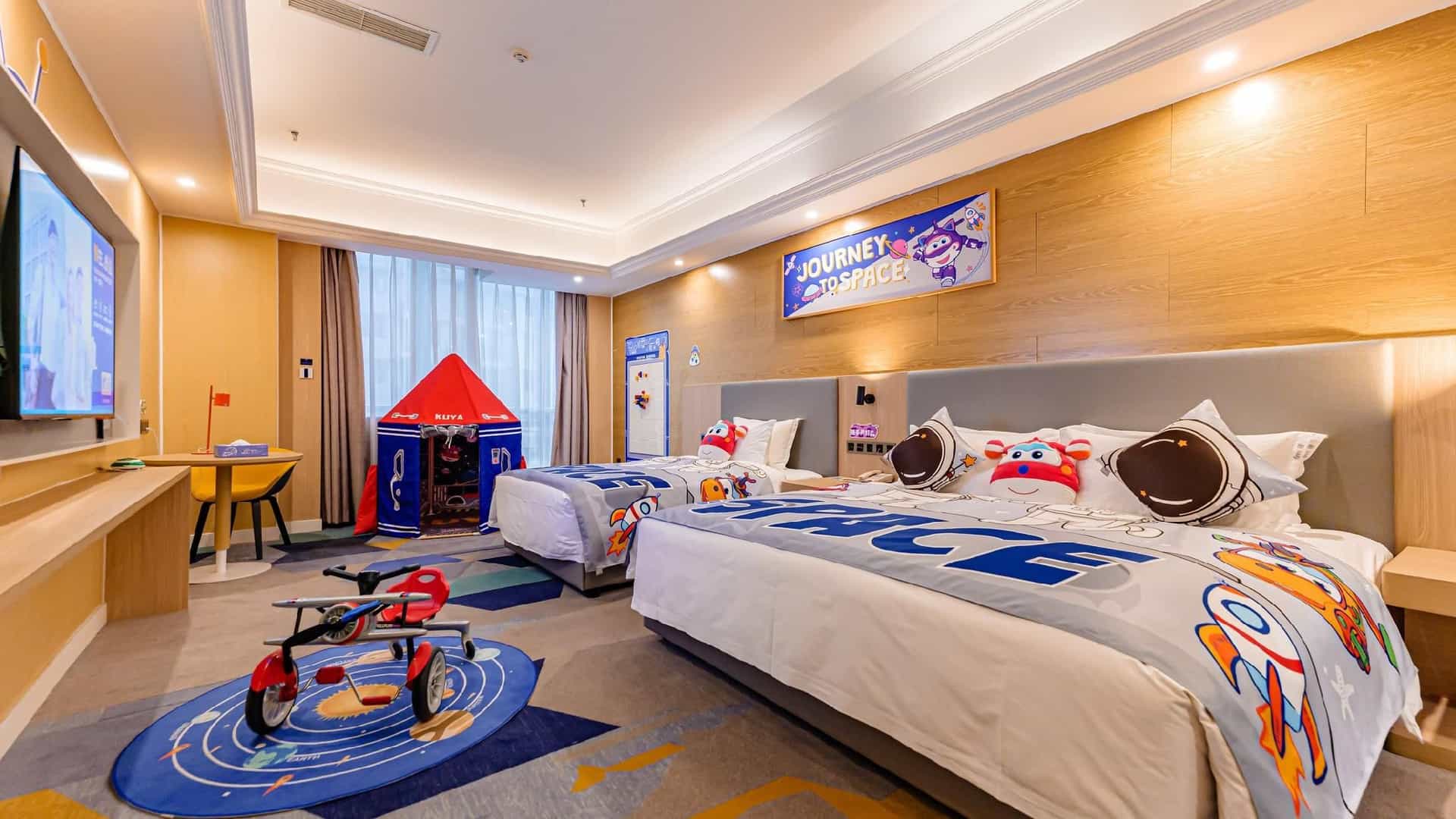Holiday Inn Express Chengdu Tianfu Square Holiday Inn Express Chengdu Tianfu Square