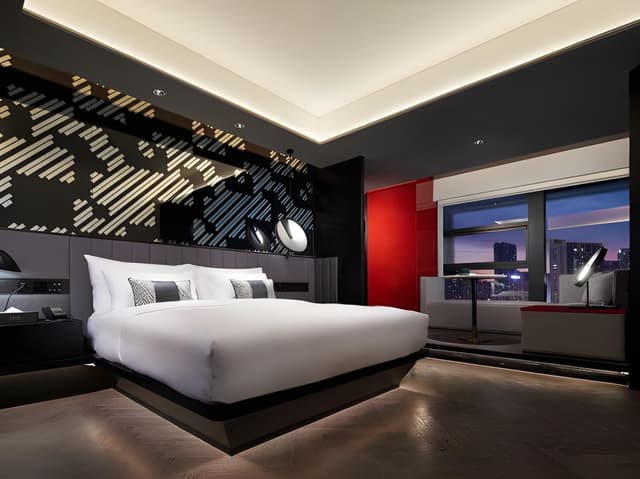 Black Rock King Room